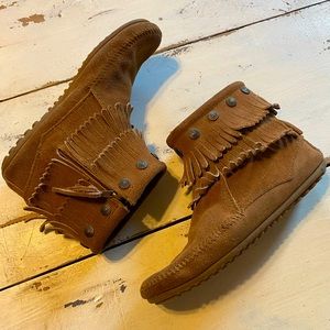 Minnetonka moccasins